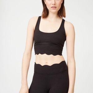 Club Monaco Sports Bra Top In black (finalprice)